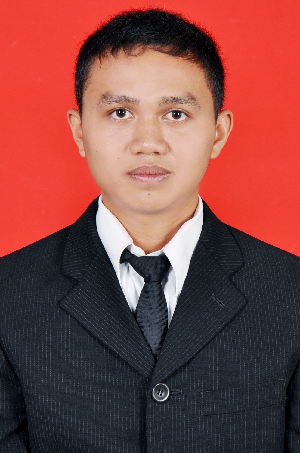 RANDY MALINGKONOR, S.H.,